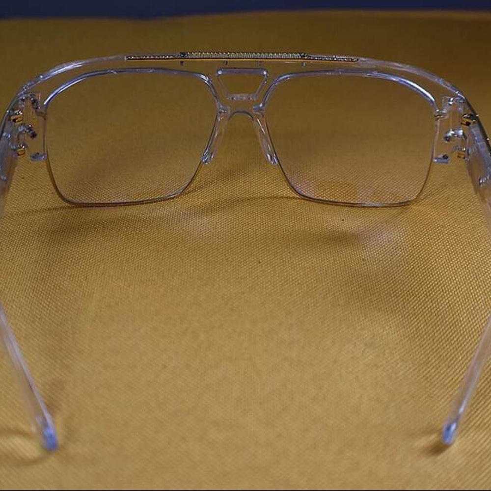 Sunglasses - Picture 4 of 4